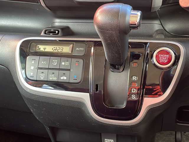 ホンダ Ｎ ＢＯＸ カスタム G ターボ Aパッケージ 青森県 2014(平26)年 10.4万km スマートブラック 4WD/ターボ/メモリナビ・ワンセグTV/CD・DVD・Bluetooth・SD/バックカメラ/シティブレーキアクティブシステム/クルーズコントロール/両側パワースライドドア/HIDヘッドライト/オートライト/フォグランプ/パドルシフト/チップアップシート/社外アルミホイール/スマートキー/プッシュスタート/ステアリングリモコン/純正フロアマット