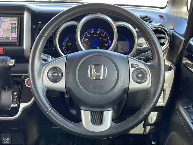 ホンダ Ｎ ＢＯＸ カスタム G ターボ Aパッケージ 青森県 2014(平26)年 10.4万km スマートブラック 4WD/ターボ/メモリナビ・ワンセグTV/CD・DVD・Bluetooth・SD/バックカメラ/シティブレーキアクティブシステム/クルーズコントロール/両側パワースライドドア/HIDヘッドライト/オートライト/フォグランプ/パドルシフト/チップアップシート/社外アルミホイール/スマートキー/プッシュスタート/ステアリングリモコン/純正フロアマット