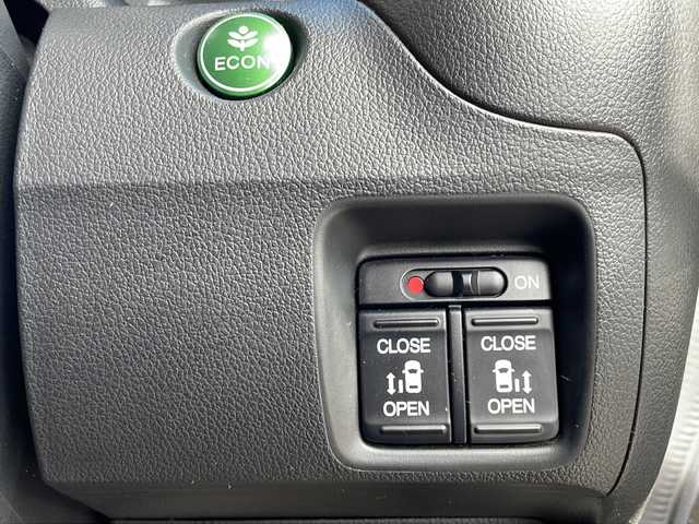 ホンダ Ｎ ＢＯＸ カスタム G ターボ Aパッケージ 青森県 2014(平26)年 10.4万km スマートブラック 4WD/ターボ/メモリナビ・ワンセグTV/CD・DVD・Bluetooth・SD/バックカメラ/シティブレーキアクティブシステム/クルーズコントロール/両側パワースライドドア/HIDヘッドライト/オートライト/フォグランプ/パドルシフト/チップアップシート/社外アルミホイール/スマートキー/プッシュスタート/ステアリングリモコン/純正フロアマット