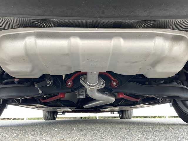 マツダ アテンザ ワゴン XD Lパッケージ 岩手県 2015(平27)年 7.3万km スノーフレイクホワイトパールマイカ ＢＯＳＥサウンド　スマートシティブレーキ　マツダコネクトナビ　フルセグ　バックＣ　Ｂｌｕｅｔｏｏｔｈ　パドルシフト　レーダークルーズ　メモリ付電動本革シート　シートヒーター　純正１９ＡＷ　スマートキー