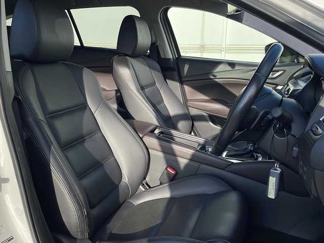 マツダ アテンザ ワゴン XD Lパッケージ 岩手県 2015(平27)年 7.3万km スノーフレイクホワイトパールマイカ ＢＯＳＥサウンド　スマートシティブレーキ　マツダコネクトナビ　フルセグ　バックＣ　Ｂｌｕｅｔｏｏｔｈ　パドルシフト　レーダークルーズ　メモリ付電動本革シート　シートヒーター　純正１９ＡＷ　スマートキー