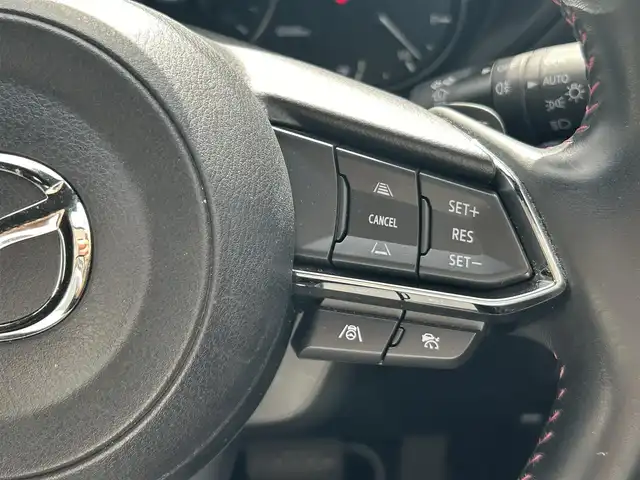 マツダ ＣＸ－５ 25S スポーツアピアランス 東京都 2022(令4)年 0.7万km ディープクリスタルブルーマイカ ワンオーナー/純正10.25インチSDナビ/　フルセグTV/DVD/CD/Bluetooth/360°ビューモニター/アドバンストスマートシティブレーキサポート/後退時スマートシティブレーキサポート/誤発進抑制/スマートブレーキサポート/レーダークルーズコントロール/クルージングトラフィックサポート/ブラインドスポットモニタリング/車線逸脱警報システム/レーンキープアシスト/パーキングセンサー/ヘッドアップディスプレイ/アダプティブLEDヘッドライト/オートライト/ハンズフリーパワーバックドア/純正19インチアルミホイール/レザーシート/パワーシート/シートヒーター/シートメモリー/革巻きステアリングホイール/パドルシフト/ステアリングヒーター/ステアリングスイッチ/ワイヤレス充電/ドライブレコーダー/プッシュスタート/スマートキー/電動オート格納ミラー/ヒーターミラー/ウインカーミラー/LEDバニティミラー/LEDルームランプ/LEDフットランプ/フロアマット/保証書/取扱説明書/スペアキー
