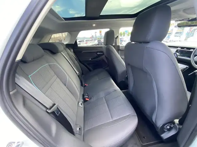 ランドローバー レンジローバーイヴォーク 福岡県 2020(令2)年 2.3万km 白 ・サンルーフ/・アダプティブクルーズコントロール/・ディスプレイオーディオ／ＢＴ／ＵＳＢ/・全方位カメラ/・ＥＴＣ/・純正17AW/・LEDライト