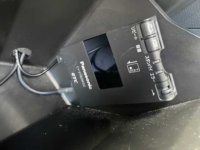 スバル ＷＲＸ ＳＴＩ STI 山形県 2015(平27)年 4.7万km クリスタルホワイトP ・ワンオーナー/・レイズ18インチAW/・ナビ/フルセグ/CD DVD/Bluetooth/・ETC/・前方ドラレコ/・横滑り防止装置/・オートライト/・フロントワイパーデアイサー/・ハーフレザーシート/・D席パワーシート/・純正マット/・純正AW＋スタッドレスタイヤ車載/・スペアキー1本/・保証書/・取扱説明書