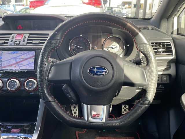 スバル ＷＲＸ ＳＴＩ STI 山形県 2015(平27)年 4.7万km クリスタルホワイトP ・ワンオーナー/・レイズ18インチAW/・ナビ/フルセグ/CD DVD/Bluetooth/・ETC/・前方ドラレコ/・横滑り防止装置/・オートライト/・フロントワイパーデアイサー/・ハーフレザーシート/・D席パワーシート/・純正マット/・純正AW＋スタッドレスタイヤ車載/・スペアキー1本/・保証書/・取扱説明書