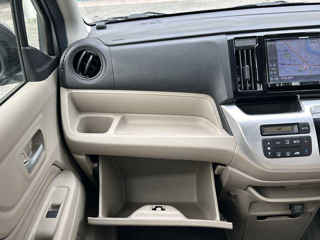 ホンダ Ｎ ＷＧＮ C 愛知県 2015(平27)年 3.7万km カトラリーシルバーM 登録時走行距離36966km/純正8インチSDナビ/（Bluetooth/フルセグTV/DVD)/バックカメラ/純正フロアマット/純正ドアバイザー/リモコンキー/アイドリングストップ/オートクーラー/ヘッドランプレベライザー/取説