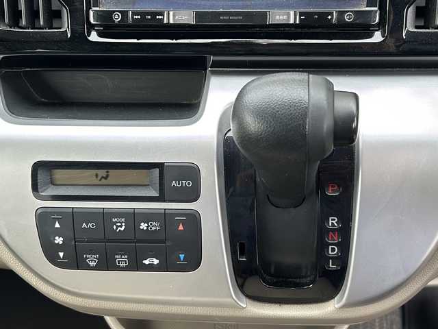 ホンダ Ｎ ＷＧＮ C 愛知県 2015(平27)年 3.7万km カトラリーシルバーM 登録時走行距離36966km/純正8インチSDナビ/（Bluetooth/フルセグTV/DVD)/バックカメラ/純正フロアマット/純正ドアバイザー/リモコンキー/アイドリングストップ/オートクーラー/ヘッドランプレベライザー/取説