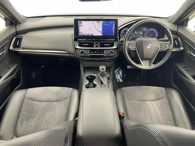 トヨタ クラウン ハイブリッド S 宮城県 2022(令4)年 9.6万km ブラック 純正12.3インチナビ/ＢＳＭ/アダプティブクルーズコントロール/ＲＣＴＡ/バックモニター/クリアランスソナー/シートヒーター/運転席/助手席パワーシート/ハーフレザーシート/スマートフォン連携/フルセグTV/純正EGスターター/トヨタセーフティセンス/ビルトインETC/電動パーキングブレーキ/オートホールド/法人ワンオーナー/禁煙車