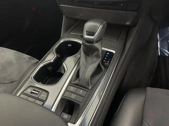 トヨタ クラウン ハイブリッド S 宮城県 2022(令4)年 9.6万km ブラック 純正12.3インチナビ/ＢＳＭ/アダプティブクルーズコントロール/ＲＣＴＡ/バックモニター/クリアランスソナー/シートヒーター/運転席/助手席パワーシート/ハーフレザーシート/スマートフォン連携/フルセグTV/純正EGスターター/トヨタセーフティセンス/ビルトインETC/電動パーキングブレーキ/オートホールド/法人ワンオーナー/禁煙車