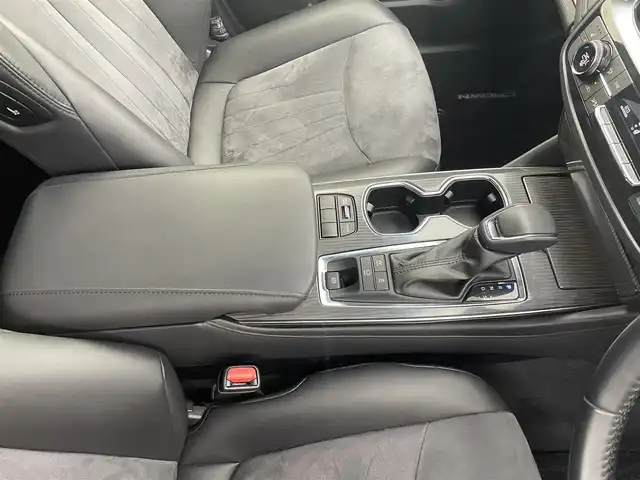 トヨタ クラウン ハイブリッド S 宮城県 2022(令4)年 9.6万km ブラック 純正12.3インチナビ/ＢＳＭ/アダプティブクルーズコントロール/ＲＣＴＡ/バックモニター/クリアランスソナー/シートヒーター/運転席/助手席パワーシート/ハーフレザーシート/スマートフォン連携/フルセグTV/純正EGスターター/トヨタセーフティセンス/ビルトインETC/電動パーキングブレーキ/オートホールド/法人ワンオーナー/禁煙車