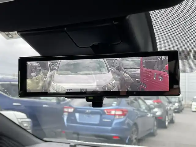 日産 オーラ ニスモ 滋賀県 2022(令4)年 1.3万km ピュアホワイトパール / スーパーブラック 2トーン 純正ナビ/（Bluetooth/USB/HDMI/AppleCarPlay/フルセグTV）/全方位カメラ/前方ドライブレコーダー/コーナーセンサー/プロパイロット/デジタルインナーミラー/アイドリングストップ/衝突軽減装置/電動パーキングブレーキ/オートハイビーム/ハーフレザーシート/置くだけ充電/スマートキー/純正フロアマット/ビルトインETC２．０/横滑り防止装置/カーテンエアバッグ/LEDライト