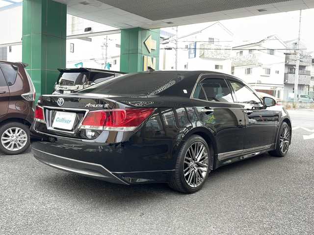 トヨタ クラウン ハイブリッド アスリートS 大阪府 2014(平26)年 13.4万km ブラック 純正ナビ/純正フルセグTV/バックモニター/キセノンライト/サンルーフ/黒革シート/レーダークルーズコントロール/前席パワーシート/エアーシート・シートヒーター/ビルトインETC/スマートキー/プッシュスタート/フロアマット/ドアバイザー/保証書/取説