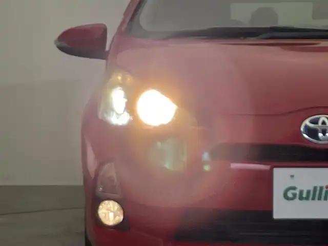 トヨタ アクア G 滋賀県 2012(平24)年 7.6万km スーパーレッドⅤ 社外7型ナビ/CD/DVD/AUX/ワンセグTV/モデリスタエアロ/ETC/プッシュスタート/スマートキー/スペアキー/オートライト/フォグランプ/シートヒーター/フロアマット