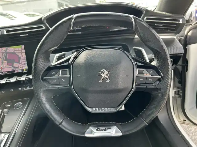 プジョー ５０８ SW GT ブルーHDi 滋賀県 2020(令2)年 6.3万km パール サンルーフ/ナイトビジョン/レザーシート/・前席パワーシート/・前席シートヒーター /ACC/BSM/純正ナビ/（BT/DTV/CarPlay）/FOCALスピーカー/ETC/コーナーセンサー/純正18インチAW