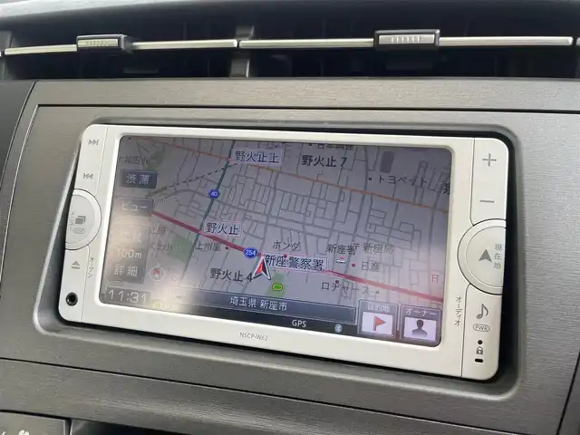 トヨタ プリウス L 埼玉県 2012(平24)年 2.4万km シルバーM /純正メモリナビ//ワンセグTV//CD&Bluetooth//ビルトインETC//プッシュスタート//W.サイド.カーテンエアバッグ//ABS//横滑り防止装置//電動コーナーポール//オートライト//ドアバイザー//新車時保証書//取扱説明書//ナビ取説//スペアキー