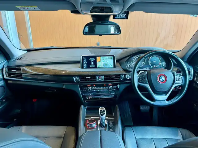 ＢＭＷ Ｘ６ xDrive35i 宮城県 2017(平29)年 6.5万km 黒 セレクトパッケージ/アクティブクルーズコントロール/レーンチェンジウォーニング/レーンディパーチャーウォーニング/インテリジェントセーフティ/ガラスサンルーフ/iDriveナビゲーションシステム/フルセグTV/トップビューカメラ/ブラックレザーシート/シートヒーター/メモリ機能付きパワーシート/純正20インチアロイホイール/コンフォートアクセス/パワーバックドア/LEDヘッドライト/オートライト/サイドステップ/ステアリングスイッチ/パドルシフト/電動コラムチルト