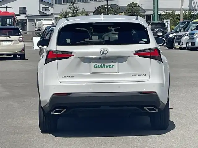 レクサス ＮＸ 200t Iパッケージ 山形県 2015(平27)年 8.3万km ソニッククォーツ 4WD/衝突被害軽減/純正SDナビ/　　【CD　DVD　BT　フルセグ　AUX　USB】/バックカメラ/クルーズコントロール/LEDオートライト/レザーシート/シートヒーター/パワーシートD＋N席/純正18インチアルミホイール/コーナーセンサー/横滑り防止装置/アイドリングストップ/MTモード付AT/カーテンエアバック/電動格納ミラー/ウィンカーミラー/ステアリングスイッチ/スマートキー/スペアキー/ETC