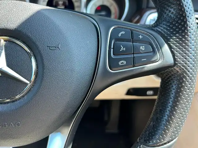 メルセデス・ベンツ ＣＬＳ２２０ｄ 石川県 2017(平29)年 6.3万km シルバー サンルーフ/純正ナビ/白革シート/レーダークルーズコントロール/シートヒーター/コーナーセンサー/前席パワーシート/ドライブレコーダー（前方）/パドルシフト/フロアマット
