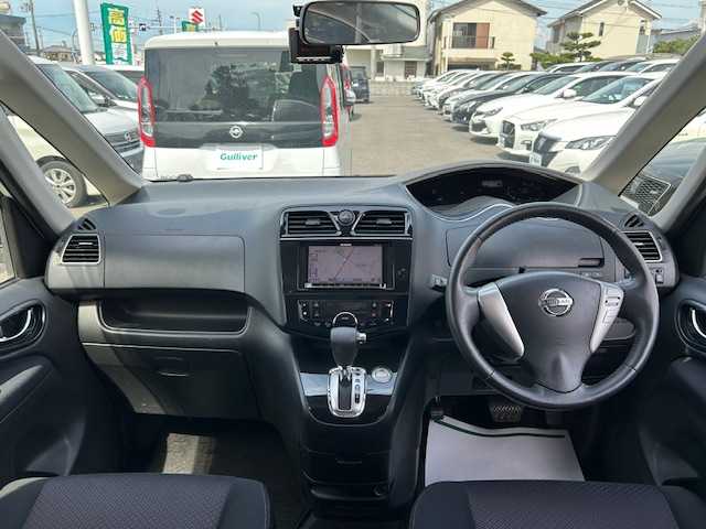 日産 セレナ ハイウェイスター Sハイブリッド 大阪府 2012(平24)年 7.1万km ブリリアントホワイトパール ALPINE後席モニター/社外ナビ/バックカメラ/クルーズコントロール/横滑り防止装置/両側パワースライドドア/ドライブレコーダー/ETC/社外アルミホイール/プッシュスタート/スマートキー