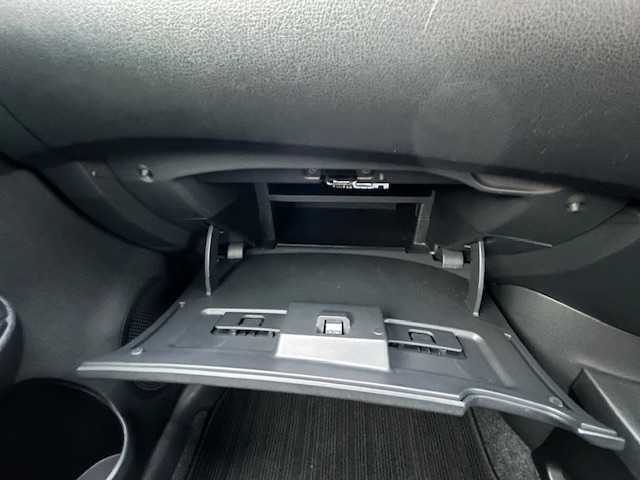 日産 ノート X FOUR V セレクション+セーフティⅡ 青森県 2016(平28)年 6.1万km ブリリアントホワイトパール KENWOODオーディオ/プリクラッシュセーフティ/横滑り防止装置/レーンアシスト/前後コーナーセンサー/フォグライト/全方位カメラ/バックカメラ/ETC/冬タイヤ(185/70/14)/スペアキー1本/エンジンスターター/取扱説明書