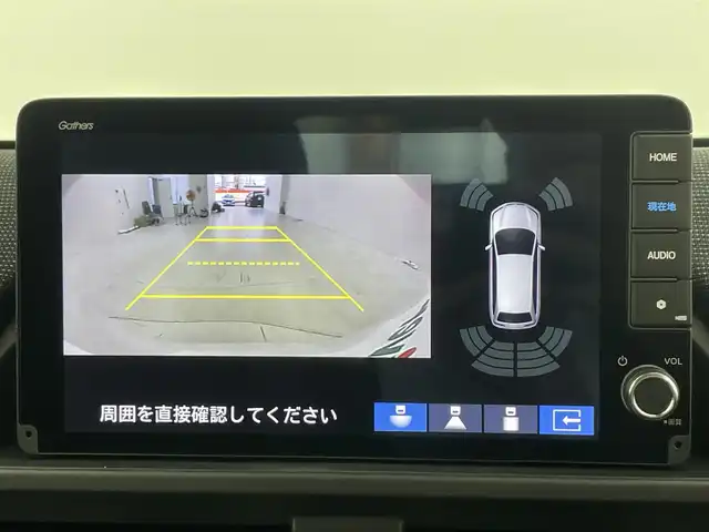 ホンダ フリード ハイブリット e:HEV AIR EX 大阪府 2025(令7)年 0.1千km プラチナホワイトパール ホンダセンシング/　・衝突軽減ブレーキ/　・先行車発進お知らせ機能/　・路外逸脱抑制機能/　・標識認識機能/　・アダプティブクルーズコントロール/　・車線維持支援システム/　・ブラインドスポットフォーメーション/　・オートハイビーム/　・誤発進抑制機能/　・パーキングセンサーシステム/純正ナビ/　Bluetooth/フルセグ/AppleCarPlay/AndroidAuto/バックカメラ/両側パワースライドドア/ハーフレザー/シートヒーター/LEDオートライト/2列目サンシェード/スマートキー/ステアリングスイッチ