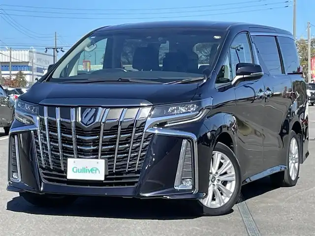 トヨタ アルファード S 道央・札幌 2020(令2)年 6.5万km スパークリングブラックパールクリスタルシャイン ４WD/純正ディスプレイオーディオ/AM/FM/BT/フルセグ/トヨタセーフティセンス/プリクラッシュセーフティ/横滑り防止装置/レーダークルーズコントロール/レーンキープアシスト/クリアランスソナー/パーキングサポートブレーキ/ロードサインアシスト/バックカメラ/ビルトインETC/ドライブレコーダー/アイドリングストップ/ECOMODE/両側パワースライドドア/革巻きステアリング/ステアリングリモコン/AC100V/電動パーキング/ブレーキホールド/MTモード付AT/プッシュスタート/スマートキー/LEDヘッドライト/オートライト/オートハイビーム/フォグランプ/電動格納ミラー/ウィンカーミラー/純正フロアマット/スペアキー