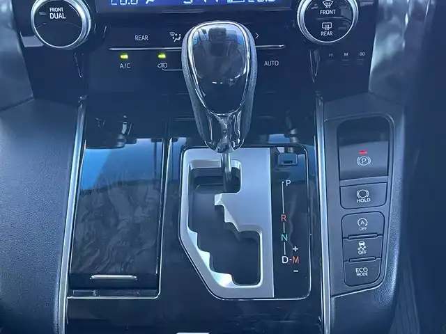 トヨタ アルファード S 道央・札幌 2020(令2)年 6.5万km スパークリングブラックパールクリスタルシャイン ４WD/純正ディスプレイオーディオ/AM/FM/BT/フルセグ/トヨタセーフティセンス/プリクラッシュセーフティ/横滑り防止装置/レーダークルーズコントロール/レーンキープアシスト/クリアランスソナー/パーキングサポートブレーキ/ロードサインアシスト/バックカメラ/ビルトインETC/ドライブレコーダー/アイドリングストップ/ECOMODE/両側パワースライドドア/革巻きステアリング/ステアリングリモコン/AC100V/電動パーキング/ブレーキホールド/MTモード付AT/プッシュスタート/スマートキー/LEDヘッドライト/オートライト/オートハイビーム/フォグランプ/電動格納ミラー/ウィンカーミラー/純正フロアマット/スペアキー