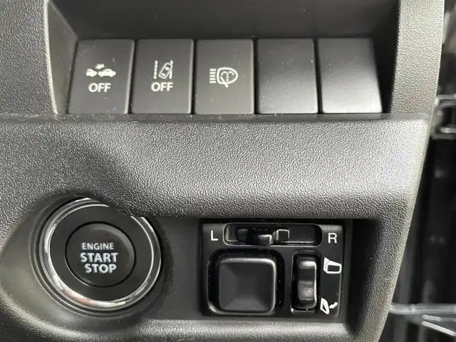 スズキ ジムニー XC 大阪府 2018(平30)年 4.6万km ブルーイッシュブラックパール3 ワンオーナー/純正ベースキャリア/ディスプレイオーディオ(PVH-9300DVSZS)/BT/CD/DVD/USB/AUX/AppleCarPlay/ドライブレコーダー(VREC-DH200)/前席シートヒーター/クルーズコントロール/レーンキープアシスト/LEDヘッドライト/フロントフォグ/オートハイビーム/ヘッドライトウォッシャー/純正フロアマット/純正16インチAW/電格ミラー/ドアバイザー/スペアキー/ETC
