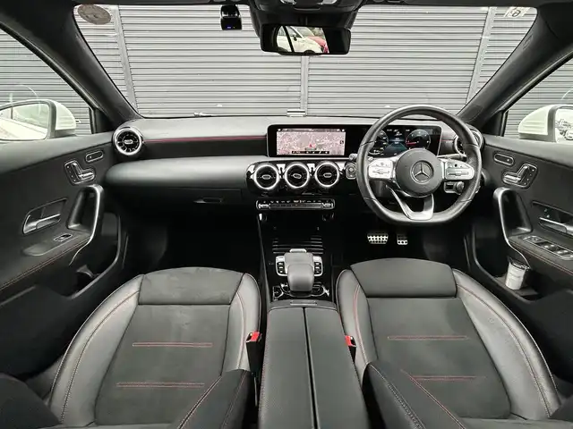 メルセデス・ベンツ Ｍ・ベンツ Ａ２００ｄ AMGライン 茨城県 2019(令1)年 2.4万km ポーラホワイト RSP /ACC /半革 /シートヒーター /ナビ /TV /マルチビ-ムLED /M付パワーシート /レーンキープアシスト /ブラインドスポットアシスト /ステアリングアシスト /バックカメラ /パークトロニック /ETC2.0 /ドラレコ /パドルシフト /禁煙車