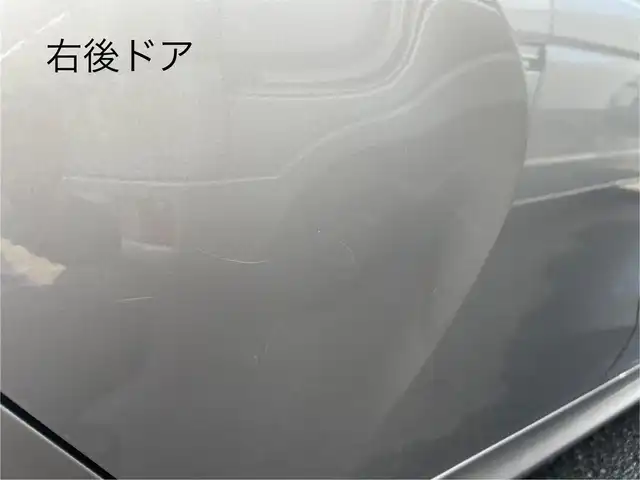 トヨタ ヤリス Z 三重県 2020(令2)年 2.8万km アバンギャルドブロンズメタリック 純正ディスプレイオーディオ（Bluetooth/AM/FM）/バックカメラ/ETC/プッシュスタート/スペアキー/シートヒーター（運転席/助手席）/イージーリターン機能（運転席）/セーフティセンス（プリクラッシュセーフティ/レーントレーシングアシスト/レーダークルーズコントロール/オートマチックヒビーム/ロードサインアシスト/セカンダリーコージョンアシスト/先行車発進告知）/フルLEDヘッドランプ/オートライト/買い物アシストシート（助手席）/シートバックポケット（助手席）シートアンダートレイ（助手席）/ローズメタリック加飾付革巻きステアリングホイール/ステアリングスイッチ（運転席/助手席）/LEDアンビエント照明（インサイドドアハンドル/コンソールボックス）/照明付バニティミラー（運転席/助手席）/ブラック大型リアスポイラー/フルLEDテールランプ/ピアノブラック加飾付デジタルメーター/カラーマルチインフォメーションディスプレイ/オートエアコン/ナノイー/アジャスタブルデッキボード