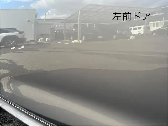 トヨタ ヤリス Z 三重県 2020(令2)年 2.8万km アバンギャルドブロンズメタリック 純正ディスプレイオーディオ（Bluetooth/AM/FM）/バックカメラ/ETC/プッシュスタート/スペアキー/シートヒーター（運転席/助手席）/イージーリターン機能（運転席）/セーフティセンス（プリクラッシュセーフティ/レーントレーシングアシスト/レーダークルーズコントロール/オートマチックヒビーム/ロードサインアシスト/セカンダリーコージョンアシスト/先行車発進告知）/フルLEDヘッドランプ/オートライト/買い物アシストシート（助手席）/シートバックポケット（助手席）シートアンダートレイ（助手席）/ローズメタリック加飾付革巻きステアリングホイール/ステアリングスイッチ（運転席/助手席）/LEDアンビエント照明（インサイドドアハンドル/コンソールボックス）/照明付バニティミラー（運転席/助手席）/ブラック大型リアスポイラー/フルLEDテールランプ/ピアノブラック加飾付デジタルメーター/カラーマルチインフォメーションディスプレイ/オートエアコン/ナノイー/アジャスタブルデッキボード