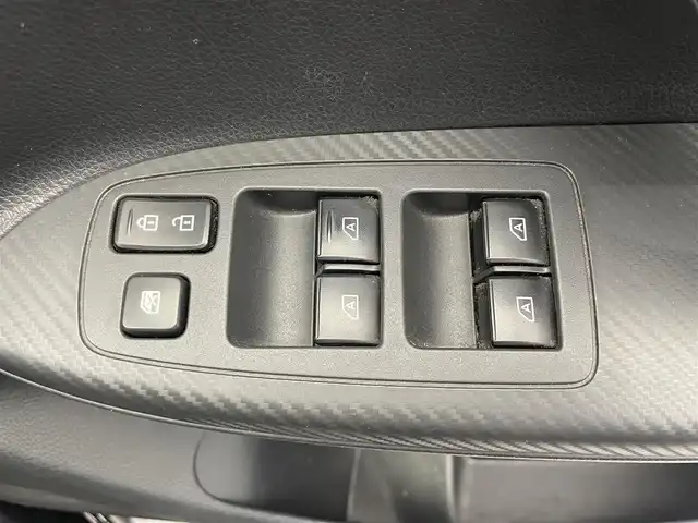 三菱 エクリプス クロス ブラックエディション 鹿児島県 2019(令1)年 5.6万km アメジストブラック 禁煙車　/純正ナビ　/全方位カメラ　/前席シートヒーター　/ヘッドアップディスプレイ　/追従型クルーズコントロール/オートライト　/パドルシフト　/前後コーナーセンサー　/LEDヘッドライト　/ETC　/純正フロアマット/電動パーキングブレーキ/オートブレーキホールド/ブラインドスポットモニター