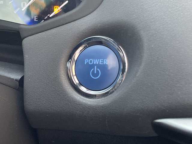 トヨタ クラウン ハイブリッド RS アドバンス 福岡県 2020(令2)年 4.9万km プレシャスブラックパール 純正12.3インチナビ/　（CD/BT/DVD/フルセグ）/モデリスタエアロ/　（フロント、サイド、リアスポイラー）/モデリスタ４本出しマフラー/パノラマミックビューモニター/デジタルインナーミラー/BSM/ステアリングヒーター/D席シートメモリー/HUD/パーキングサポートブレーキ/レーダークルーズコントロール/黒レザー/パドルシフト/RCTA/シートヒーター（D席＋N席）/エアシート（D席＋N席）/パワーシート（D席＋N席）/コーナーセンサー（前後）/オートライト/オートマチックハイビーム/LEDライト/横滑り防止装置/レーンキープアシスト/プリクラッシュ/盗難防止装置/純正18インチアルミホイール/純正マット/電格ミラー