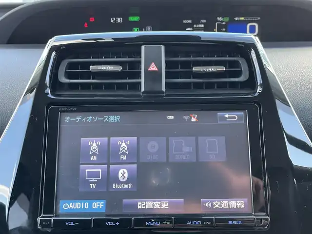 トヨタ プリウス A ツーリングセレクション 奈良県 2017(平29)年 3.2万km ホワイトパールクリスタルシャイン ワンオーナー/モデリスタフルエアロ/純正９インチナビ（DSZT-YC4T）/（フルセグ／ＢＴ／ＣＤ／ＤＶＤ）/レーダークルーズコントロール/ブラインドスポットモニター/パーキングアシスト/バックカメラ/前後コーナーセンサー/プリクラッシュセーフティ/レーンキープアシスト/レザーシート/前席シートヒーター/LEDヘッドライト/前方ドライブレコーダー（DRT-H66A）/ＥＴＣ2.0/純正17インチＡＷ/保証書/取り扱い説明書/スペアキーX1