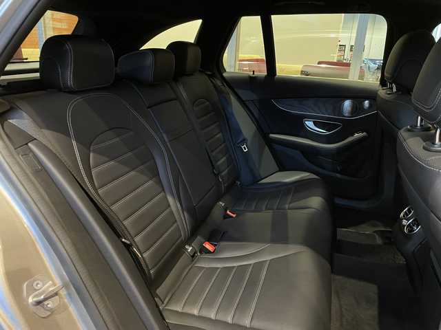 メルセデス・ベンツ Ｃ２００ ワゴンローレウスEDスポーツプラスP 宮城県 2021(令3)年 5.1万km モハーベシルバー レザーエクスクルーシブパッケージ/レーダーセーフティパッケージ/ヘッドアップディスプレイ/Burmesterサウンドシステム/パノラミックスライディングルーフ/純正ナビゲーションシステム/フルセグTV/360°カメラシステム/ブラックレザーシート/シートベンチレーション/シートヒーター/メモリ機能付きパワーシート/マルチビームLEDヘッドライト/オートマチックハイビーム/キーレスゴー/パワーバックドア/純正18インチAW/置くだけ充電器