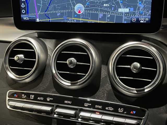 メルセデス・ベンツ Ｃ２００ ワゴンローレウスEDスポーツプラスP 宮城県 2021(令3)年 5.1万km モハーベシルバー レザーエクスクルーシブパッケージ/レーダーセーフティパッケージ/ヘッドアップディスプレイ/Burmesterサウンドシステム/パノラミックスライディングルーフ/純正ナビゲーションシステム/フルセグTV/360°カメラシステム/ブラックレザーシート/シートベンチレーション/シートヒーター/メモリ機能付きパワーシート/マルチビームLEDヘッドライト/オートマチックハイビーム/キーレスゴー/パワーバックドア/純正18インチAW/置くだけ充電器