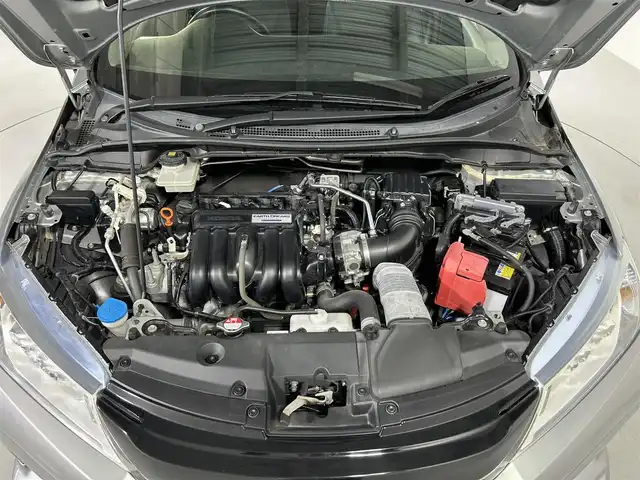 ホンダ グレイス ハイブリッド EX 佐賀県 2014(平26)年 6.3万km ティンテッドシルバーM 純正7インチナビ(VXM-155VSi)/（ワンセグTV.CD.DVD.Bluetooth）/無限フルエアロ/衝突被害軽減システム/バックカメラ/クルーズコントロール/オートライト/運転席・助手席シートヒーター/純正16インチアルミホイール/LEDヘッドライト/フォグランプ/パドルシフト/ハーフレザーシート/スマートキー/スペアキー×１/プッシュスタート/ETC