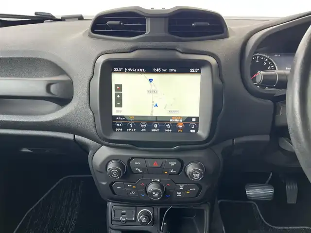 クライスラー・ジープ ジープ レネゲード リミテッド 高知県 2019(平31)年 7万km 黒 純正ナビ/　Bluetooth/フルセグ/　CD/DVD/AM/FM/ワンオーナー/バックカメラ/ビルトインETC/クルーズコントロール/ドライブレコーダー/プッシュスタート/スマートキー/パワーシート/シートヒーター/レザーシート/純正フロアマット/純正17インチアルミホイール/LEDヘッドライト/アイドリングストップ/MTモード付AT/ルーフレール/オートライト/盗難防止装置