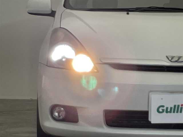 トヨタ ウィッシュ X NEOエディション 滋賀県 2005(平17)年 16.5万km ホワイトパールクリスタルシャイン 社外ステアリング/社外メモリーナビ/・CD/ワンセグ/USB/AUX/社外１５AW/ローダウン/キセノンライト/電動格納ミラー/ABS/フォグライト