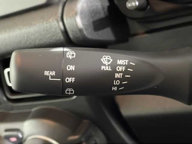 スズキ ジムニー XC 福岡県 2025(令7)年 0.1万km未満 ブルーイッシュブラックパール3 ワンオーナー　/クルーズコントロール/衝突軽減ブレーキ　/横滑り防止装置　/レーンキープアシスト　/後方コーナーセンサー　/ダウンヒルアシストコントロール　/プッシュスタートボタン　/スマートキー/アイドリングストップ/LEDヘッドライト　/純正アルミホイル/社外フロアマット/背面タイヤ/取扱説明書・記録簿・保証書