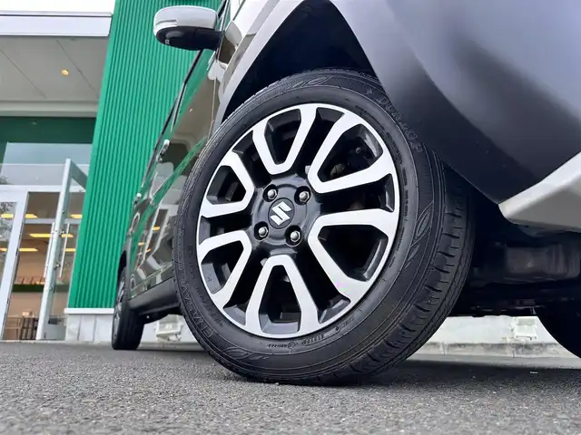 スズキ ハスラー Jスタイル Ⅲ ターボ 宮城県 2018(平30)年 2.5万km ブレイブカーキパール/スチールシルバー 全方位モニター用カメラパッケージ/・全方位モニター用カメラ/＝＝＝/デュアルカメラブレーキサポート/誤発進抑制機能/車線逸脱警報機能/ふらつき警報機能/先行車発進お知らせ機能/純正8インチナビ（CN-RZ83）/・CD/DVD/・Bluetooth/・フルセグTV/ビルトインETC/ドライブレコーダー/ハーフレザーシート/シートヒーター/革巻きステアリング/ステアリングスイッチ/パドルシフト/HIDヘッドライト/フォグランプ/オートライト/スマートキー＆プッシュスタート/スペアキー/電動格納ミラー/ルーフレール/純正15インチAW/フロアマット/Wエアバッグ