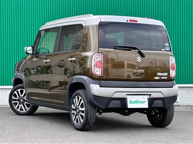 スズキ ハスラー Jスタイル Ⅲ ターボ 宮城県 2018(平30)年 2.5万km ブレイブカーキパール/スチールシルバー 全方位モニター用カメラパッケージ/・全方位モニター用カメラ/＝＝＝/デュアルカメラブレーキサポート/誤発進抑制機能/車線逸脱警報機能/ふらつき警報機能/先行車発進お知らせ機能/純正8インチナビ（CN-RZ83）/・CD/DVD/・Bluetooth/・フルセグTV/ビルトインETC/ドライブレコーダー/ハーフレザーシート/シートヒーター/革巻きステアリング/ステアリングスイッチ/パドルシフト/HIDヘッドライト/フォグランプ/オートライト/スマートキー＆プッシュスタート/スペアキー/電動格納ミラー/ルーフレール/純正15インチAW/フロアマット/Wエアバッグ