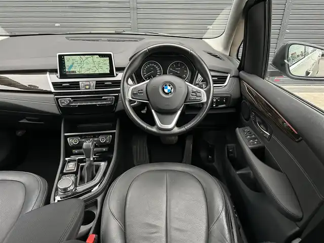 ＢＭＷ ２１８ｄ グランツアラー ラグジュアリー 茨城県 2018(平30)年 4万km ベージュ コンフォートＰKG　/パーキングアシストＰKG　/コンフォートアクセス　/ＰＷテールゲート　/黒革　/シートヒーター　/Ｍ付ＰＷシート　/インテリジェントＳＦＴ　/ＬＤＷ　/ナビ　/Ｂカメラ　/ＰＤＣ　/ＢＴ　/ＵＳＢ　/ＤＶＤ　/ＬＥＤ/ETC2.0/禁煙車