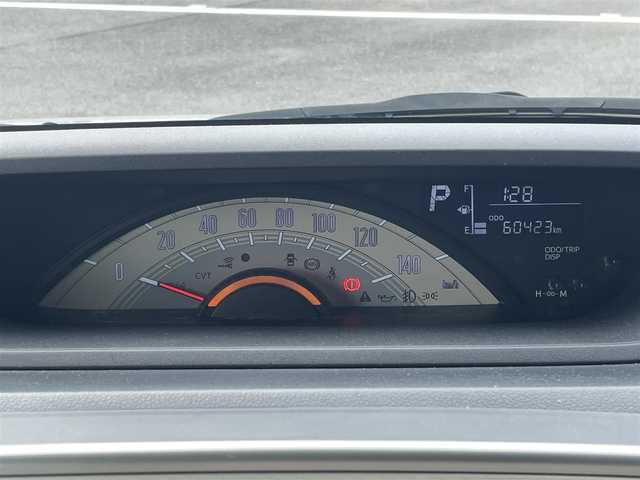 ダイハツ ムーヴ キャンバス X SA Ⅲ 群馬県 2019(令1)年 6.1万km スムースグレーマイカメタリック/ファイアークォーツレッドメタリック 2トーン スマートアシストIII/・衝突回避支援ブレーキ/・車線逸脱警報/・誤発進抑制制御/・先行車発進お知らせ機能/・オートハイビーム/社外SDナビ/（CD/Bluetooth/AM/FM/ワンセグ）/バックカメラ/両側パワースライドドア/ETC/プッシュスタート/アイドリングストップ/前方ドライブレコーダー/ステアリングスイッチ/純正フロアマット/純正ドアバイザー/HID/スペアキー×1