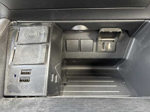 トヨタ ライズ G 滋賀県 2022(令4)年 4.9万km ファイアークォーツレッドM 9型ディスプレイオーディオ/(Bluetooth/Applecarplay)/スマートアシスト/・衝突軽減ブレーキ/・レーンキープアシスト/・先行車発進告知/・標識認識/ステアリングアシスト/コーナーセンサー/ビルトインETC/前後ドラレコ/電動パーキング/ブレーキホールド/LEDオートライト/オートハイビーム/フォグ/電動格納ミラー/S-PDL