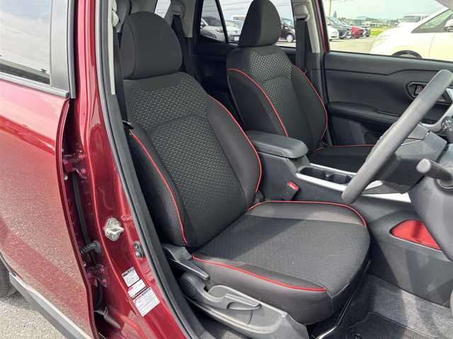 トヨタ ライズ G 滋賀県 2022(令4)年 4.9万km ファイアークォーツレッドM 9型ディスプレイオーディオ/(Bluetooth/Applecarplay)/スマートアシスト/・衝突軽減ブレーキ/・レーンキープアシスト/・先行車発進告知/・標識認識/ステアリングアシスト/コーナーセンサー/ビルトインETC/前後ドラレコ/電動パーキング/ブレーキホールド/LEDオートライト/オートハイビーム/フォグ/電動格納ミラー/S-PDL