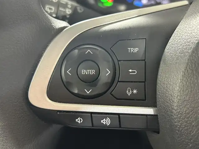 トヨタ ライズ G 佐賀県 2022(令4)年 4.9万km ファイアークォーツレッドM 9型ディスプレイオーディオ/(AM FM BT　Apple CarPlay　Android Auto　IPOD　USB HDMI)/衝突軽減ブレーキ/レーンキープアシスト/先行車発進告知/標識認識/ステアリングアシスト/ふらつき警報/コーナーセンサー/ビルトインETC/前後ドラレコ/電動パーキング/ブレーキホールド/LEDオートライト/オートハイビーム/フォグ/電動格納ミラー/S-PDL