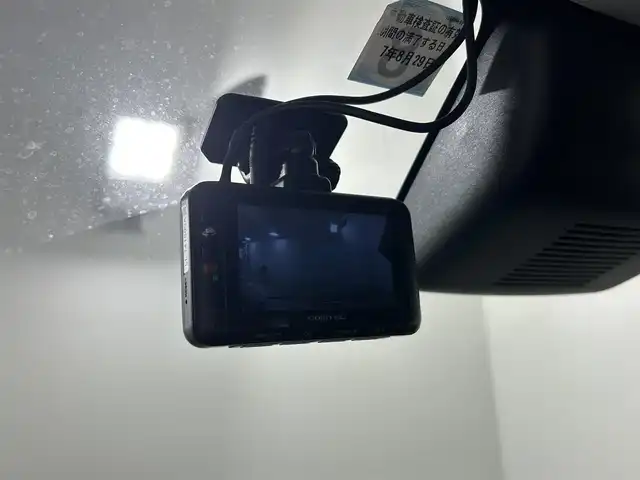 トヨタ ライズ G 佐賀県 2022(令4)年 4.9万km ファイアークォーツレッドM 9型ディスプレイオーディオ/(AM FM BT　Apple CarPlay　Android Auto　IPOD　USB HDMI)/衝突軽減ブレーキ/レーンキープアシスト/先行車発進告知/標識認識/ステアリングアシスト/ふらつき警報/コーナーセンサー/ビルトインETC/前後ドラレコ/電動パーキング/ブレーキホールド/LEDオートライト/オートハイビーム/フォグ/電動格納ミラー/S-PDL