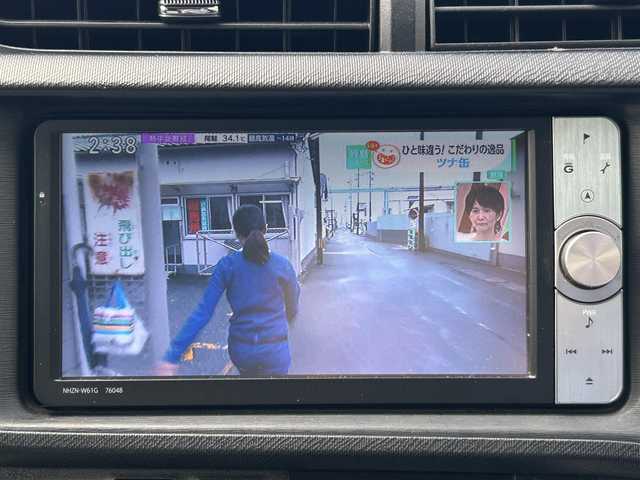 トヨタ アクア S 愛知県 2012(平24)年 6.9万km クールソーダメタリック 純正ナビ/（AM/FM/CD/DVD/SD)/フルセグTV/バックカメラ/ETC/ドライブレコーダー/プッシュスタート/ステアリングスィッチ/スマートキー/スペアキー/ドアバイザー/フロアマット/取説・保証書