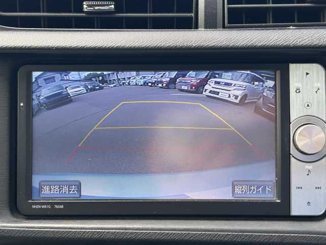 トヨタ アクア S 愛知県 2012(平24)年 6.9万km クールソーダメタリック 純正ナビ/（AM/FM/CD/DVD/SD)/フルセグTV/バックカメラ/ETC/ドライブレコーダー/プッシュスタート/ステアリングスィッチ/スマートキー/スペアキー/ドアバイザー/フロアマット/取説・保証書
